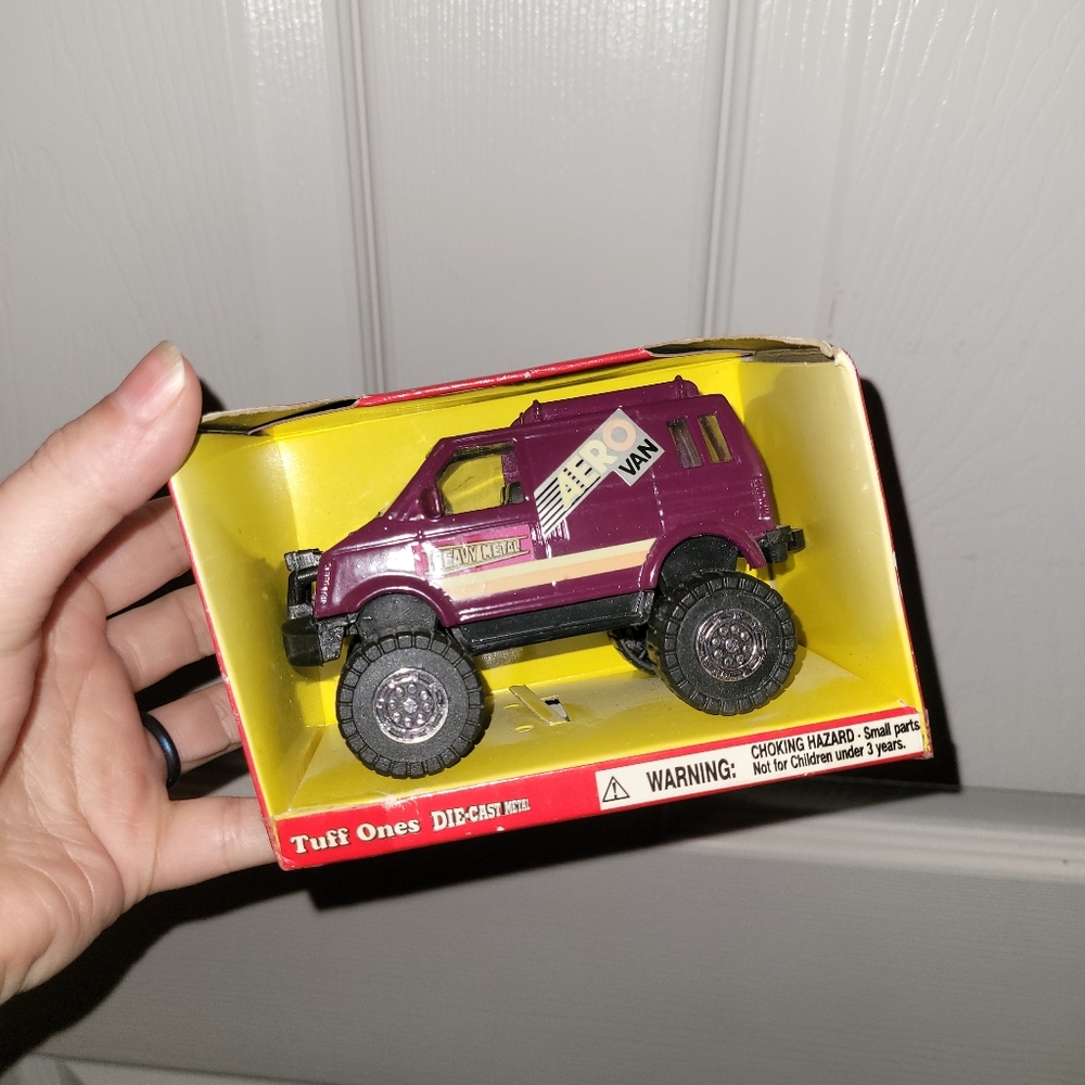 Vintage Remco Aero Van die-cast toy from 1988
